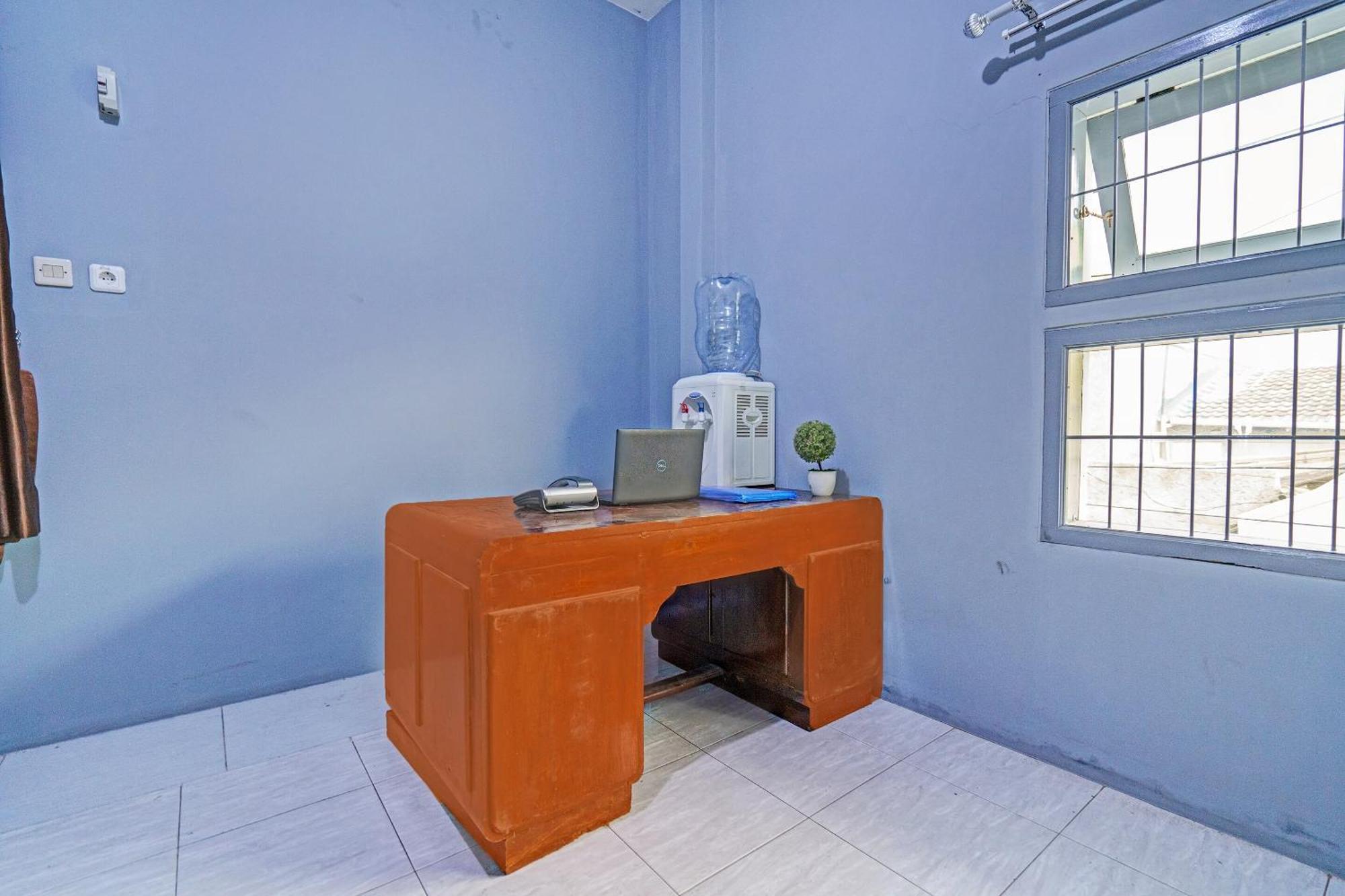 Oyo Life 91592 Aaliya Guest House Syariah Lebakwangi Luaran gambar